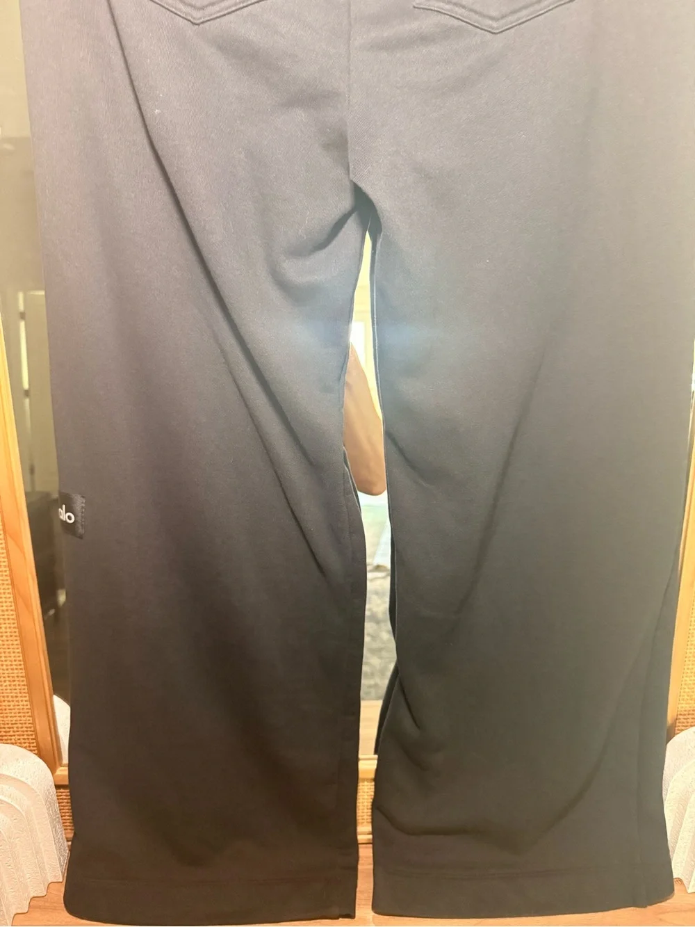 Alo Yoga Serenity Wide Leg Sweatpant Black